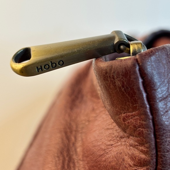 Vintage HOBO “Lennon” Deep Burgundy Leather Satchel w/ Tassel - Picture 5 of 14